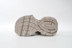 B 3XL Sneaker in Black Gray White Gold 734734W3XL60185