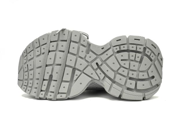 B 3XL Sneaker in Silver Light Gray 734731W3XLR1281
