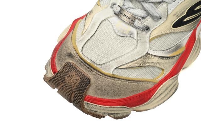B Cargo White Red 784339W2MV12098