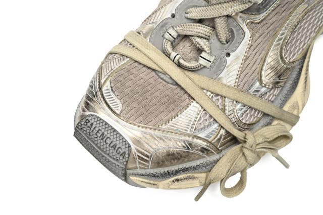 B 3XL Sneaker in Light Beige 734734W3XL49191