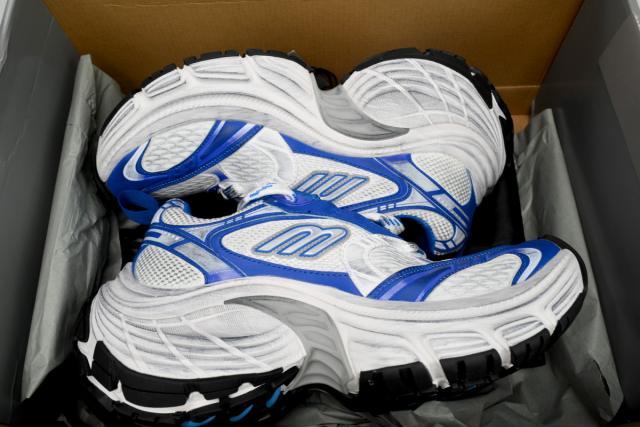 B Cargo White Blue 784342 W2MV2 1214