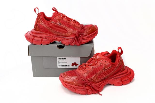 B 3XL Sneaker in Red 734734W3XL16000