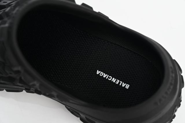 B Defender Rice Black 735250 W3CV2 1000