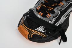 B 3XL Sneaker in All Black Orange 734731W3XL31178