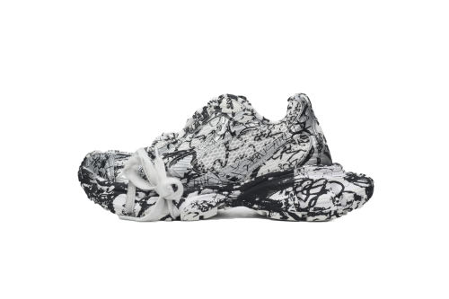 B 3XL Sneaker in White Graffiti 734731 W3XDC 0135