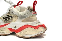 B Cargo White Red 784339W2MV12098