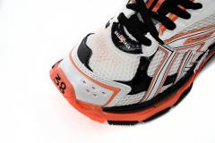 1:1 quality version B Runner Orange 677402W3RB79051