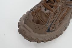 B Defender Black Brown 685611W3RBS2408
