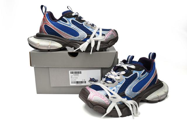 B 3XL Sneaker in Silver Red and Blue 542229W1RB50513