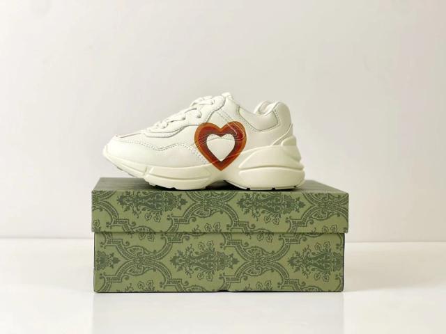 Mickey Mouse Love Letter Printed Thick Bottom Low Top Sneakers for Kids 5 colors