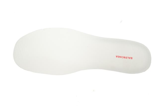 B Cargo White Red 784339W2MV12098