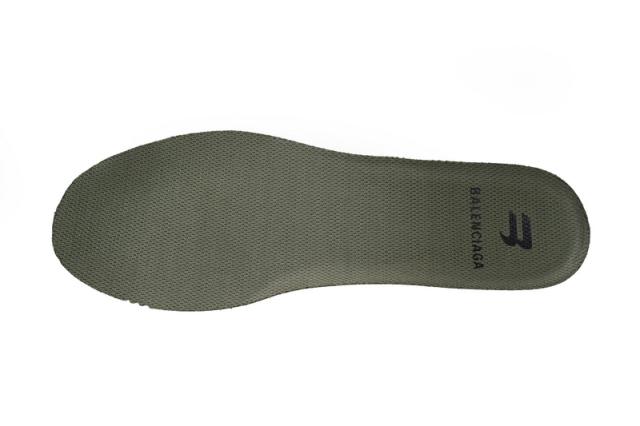 B Defender Green 685613W2RA63000