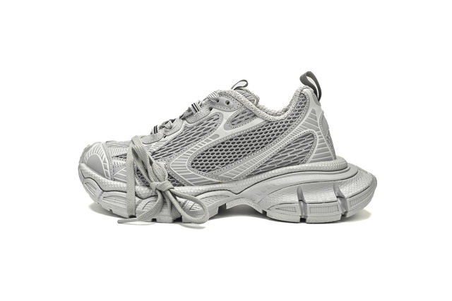 B 3XL Sneaker in Silver Light Gray 734731W3XLR1281