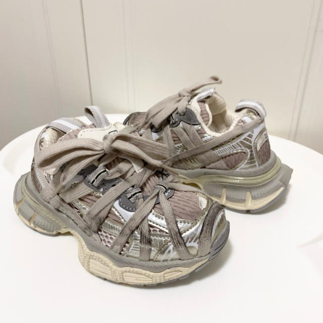 Lace-up model made old shoes for kids 4 colors