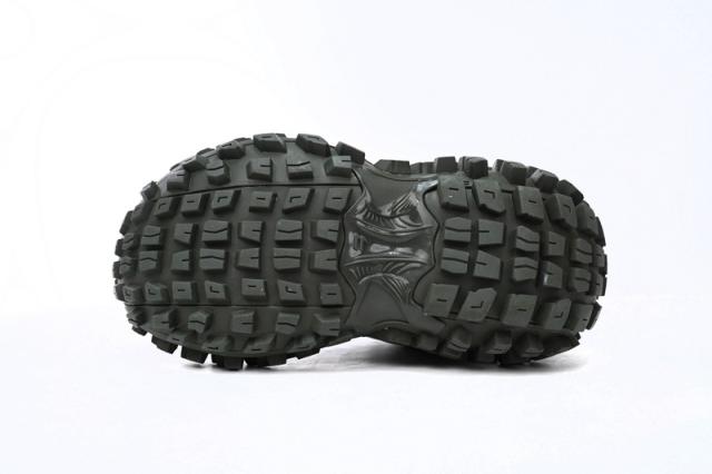 B Defender Green 685613W2RA63000