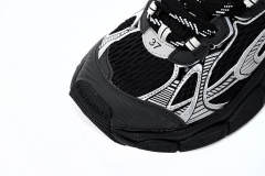 B 3XL Sneaker in Silver 734733W2RB50218