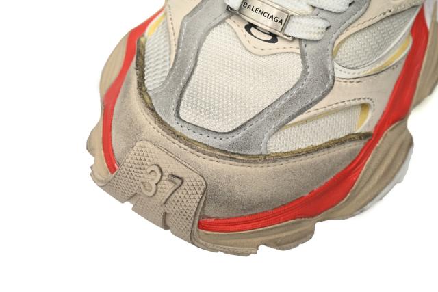 B Cargo Beige Red 784339W2MV50325