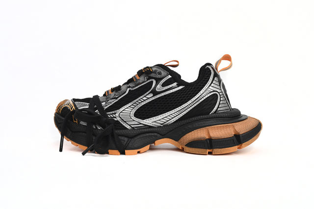 B 3XL Sneaker in All Black Orange 734731W3XL31178
