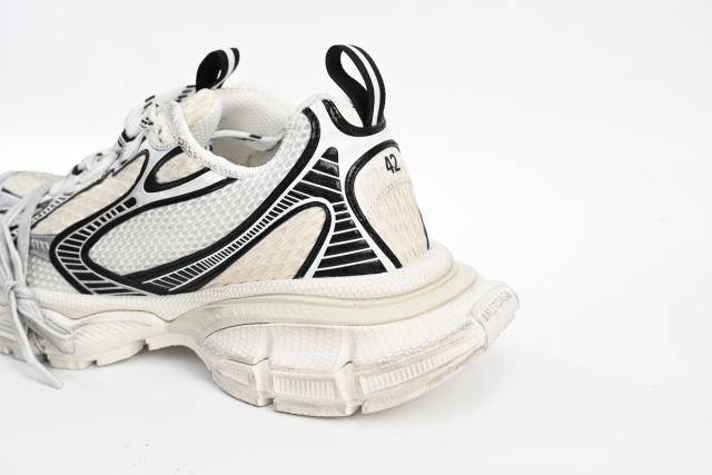 B 3XL Sneaker in Silver Rice White Black 542229W1RB50352