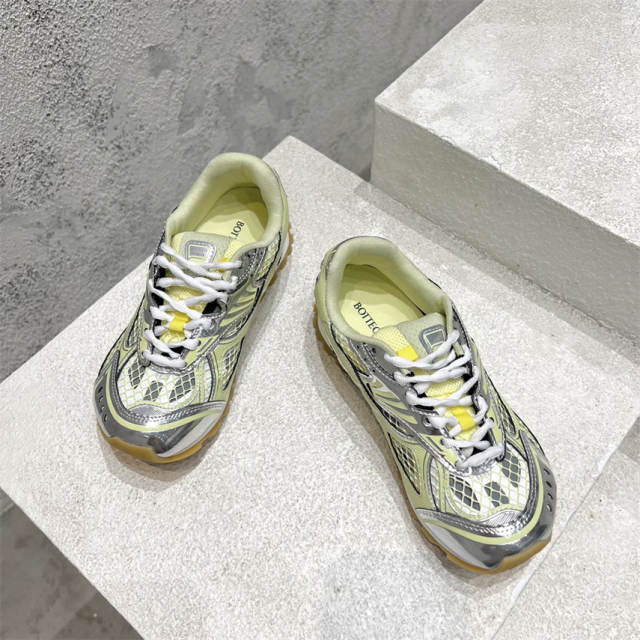 1:1 quality Bott3ga Runner Shoes