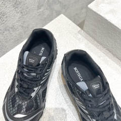 1:1 quality Bott3ga Runner Shoes