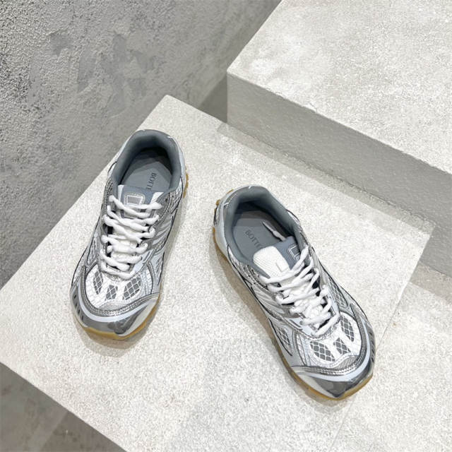 1:1 quality Bott3ga Runner Shoes
