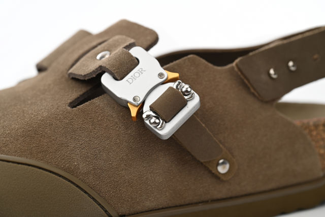 D  by Birkenst0ck Mule Tokio Khaki Nubuck Calfskin 3SA116ZSD_H620