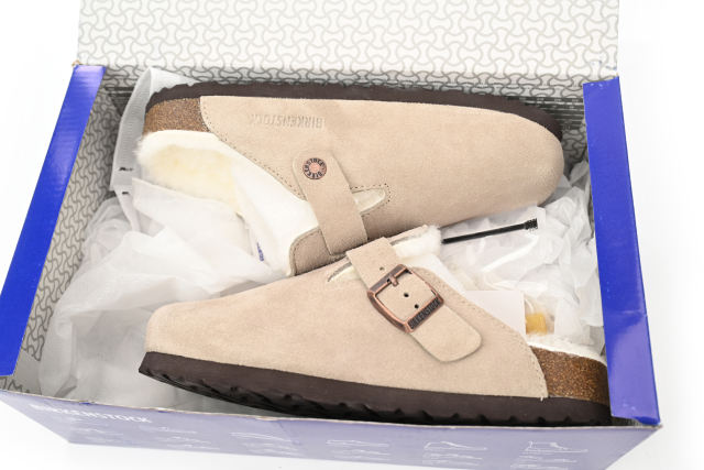 Bs Boston Shearling Coin Suede Beige E14T002N6L
