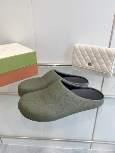 M@rni Sabot Slides