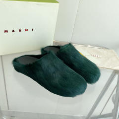 M@rni Sabot Slides