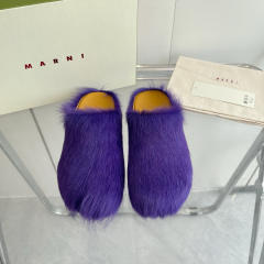 M@rni Sabot Slides