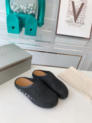 M@rni Sabot Slides