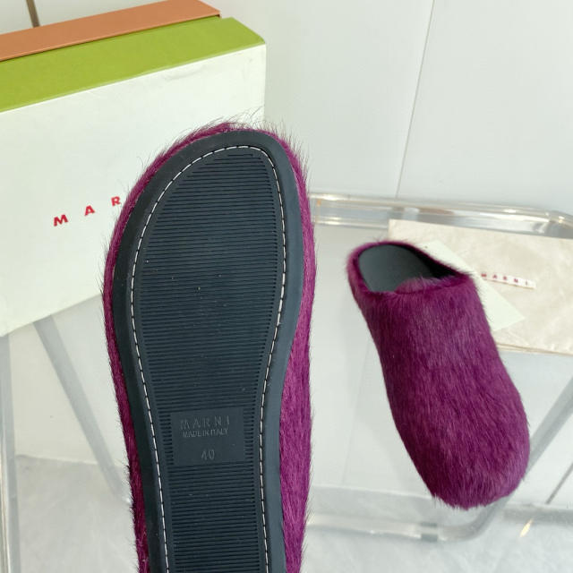 M@rni Sabot Slides
