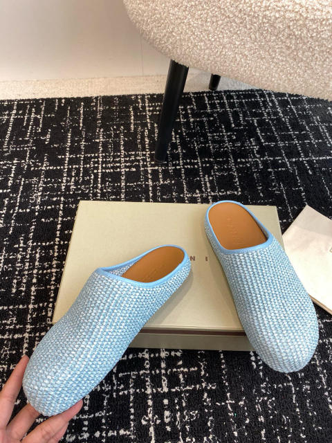 M@rni Sabot Slides
