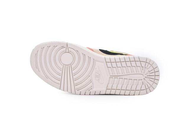 [plus size shoes]Air @j1 Retro High Switch Peach CW6576-800