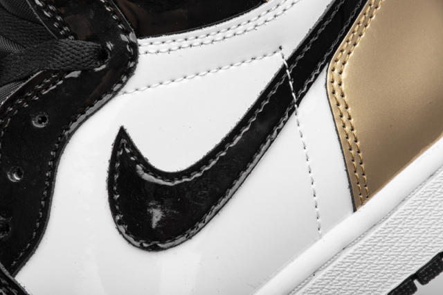 [plus size shoes]Air @j1 Retro High NRG Patent Gold Toe 861428-007