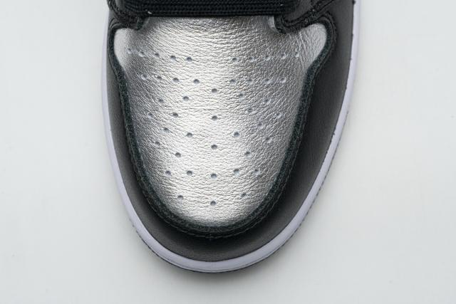 ［plus-size shoes]Air @j1 Retro High Silver Toe CD0461-001