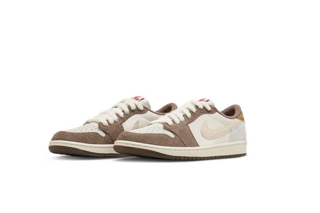@j1 Retro Low OG Year of the Rabbit DV1312-200