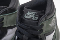 ［plus-size shoes]Air @j1 Retro High Clay Green 555088-135