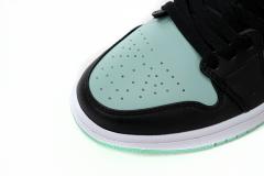 Jordαn 1's Low Emerald Toe 553558-117