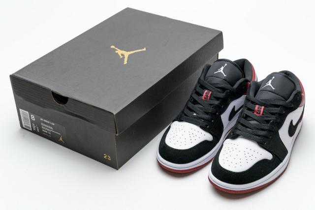 Air Jordαn 1's Black Toe 553558-116