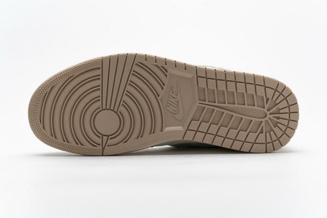 Air Jordαn 1's Mid Milan CV3044-100