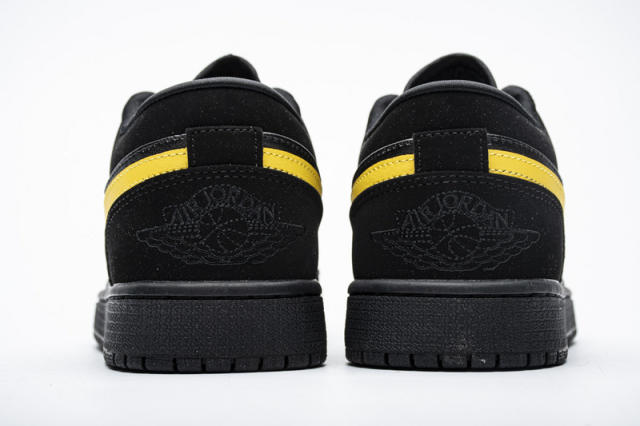 Air Jordαn 1's Black Gold 553558-071