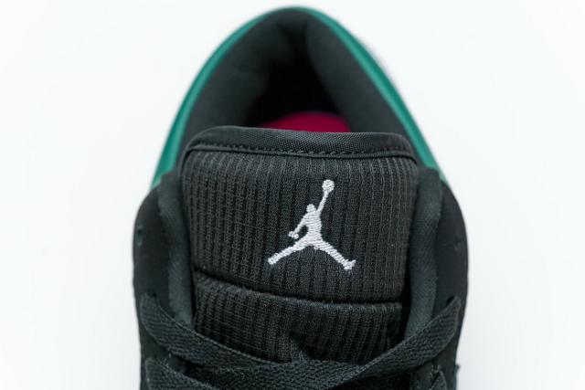 Jordαn 1's White Black Mystic Green 553558-113