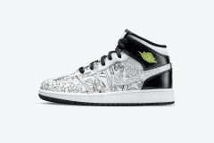 Air Jordαn 1's Mid SE DIY (GS) DC4099-100