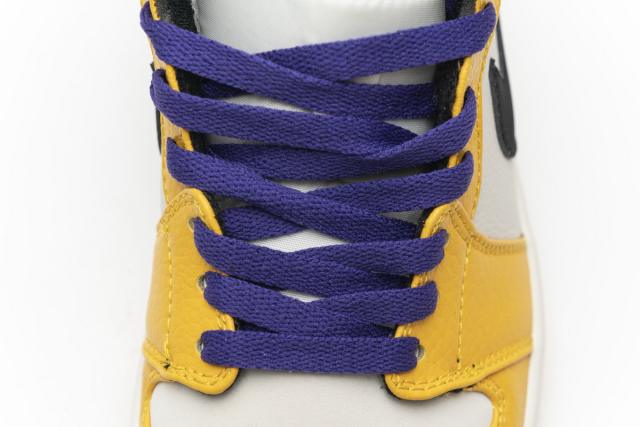 Air Jordαn 1's Mid SE Lakers 852542-700