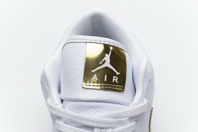 Air Jordαn 1's White Metallic Gold (W) CZ4776-100