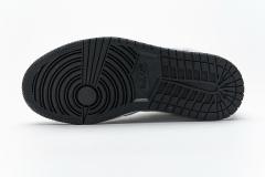 Jordαn 1's Mid SE Disco Metallic Silver (W) CU9304-001