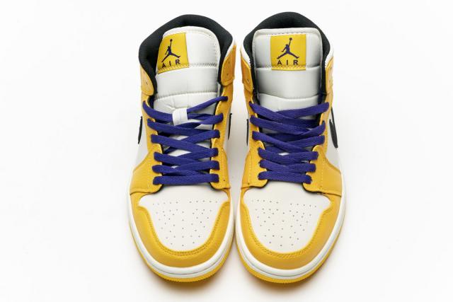 Air Jordαn 1's Mid SE Lakers 852542-700
