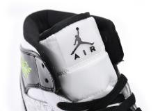 Air Jordαn 1's Mid SE DIY (GS) DC4099-100